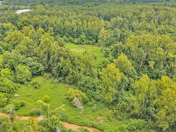 5th image of 1789 Lumpkin Rd