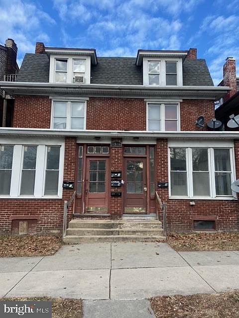 1st image of 1326 State St