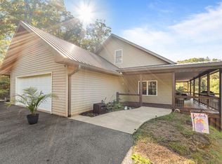 180 Younce Creek Rd, Franklin, NC 28734