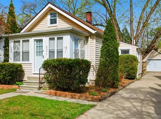 630 Stratford Rd, Ferndale, MI 48220