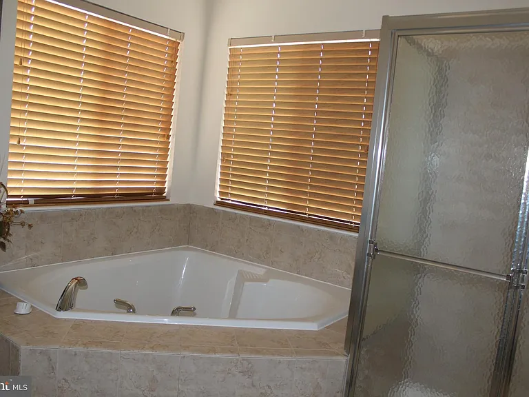 43313 Stonegarden Ter — Photo 17