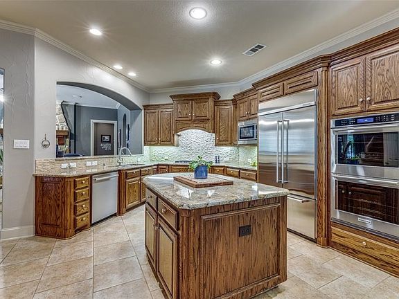 4th image of 1313 Rio Grande Dr