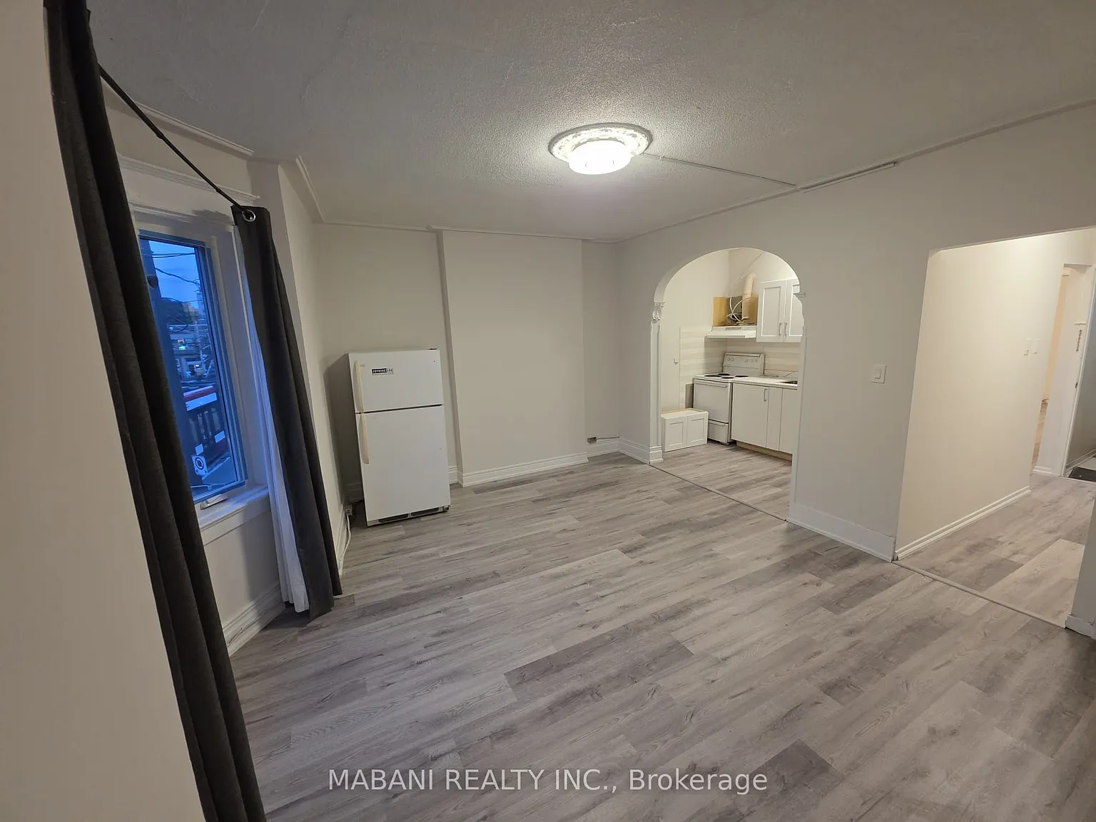 1 bed, $2,200 — Photo 3
