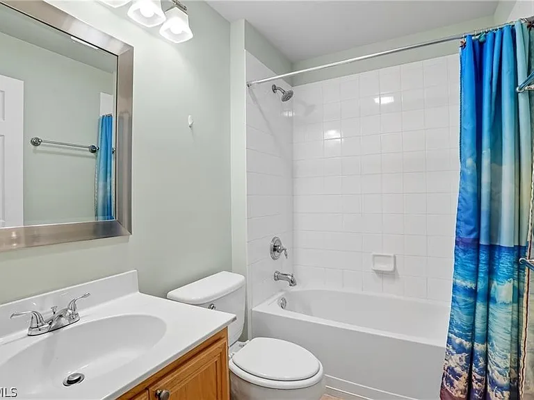 2427 Woodbourne Pl — Photo 21