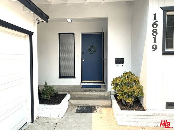 3rd image of 16819 Elgar Ave