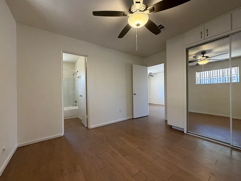 4420 N 8th Ave #3 — Photo 8