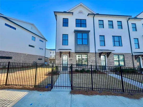 617 Millcroft Blvd, Buford, GA 30518