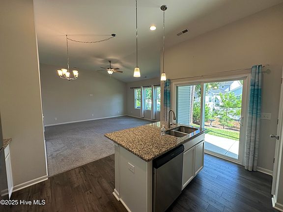 5th image of 373 Trevally Ct