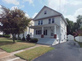72 Lagrange St, Raritan, NJ 08869