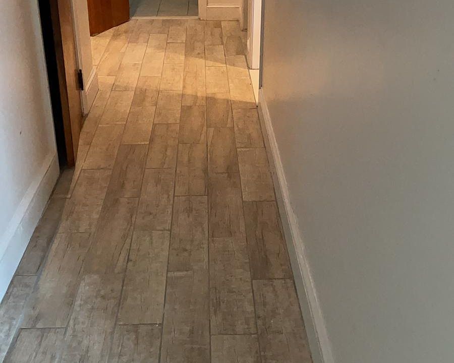 1st image of 202 Carson Ave #3