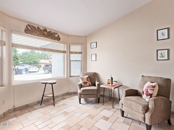 3rd image of 118 E San Pedro Ct