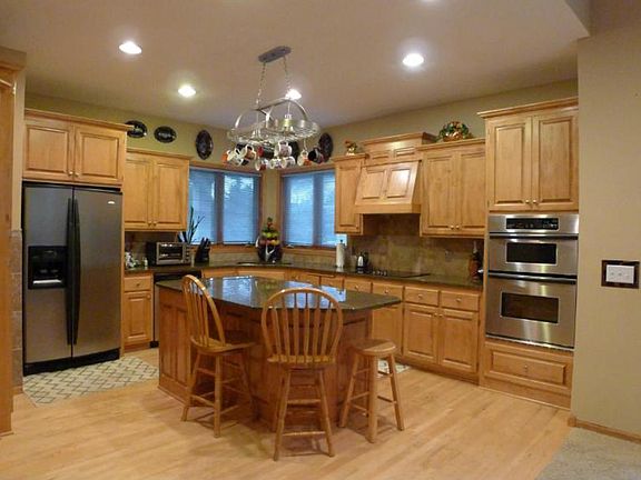 2nd image of 17095 Terrey Pine Dr