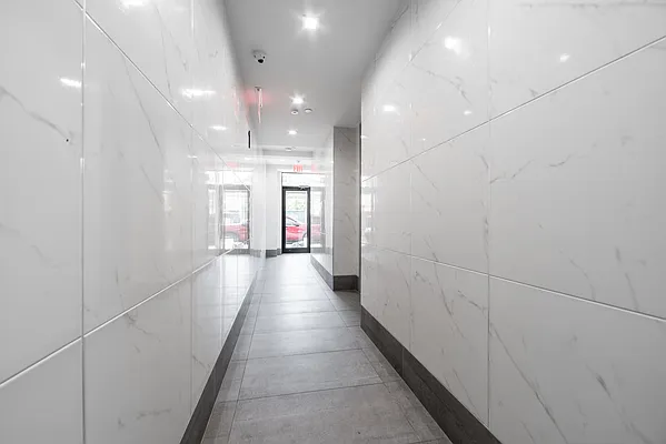 Rented by Joel Scharf, LREB | media 5
