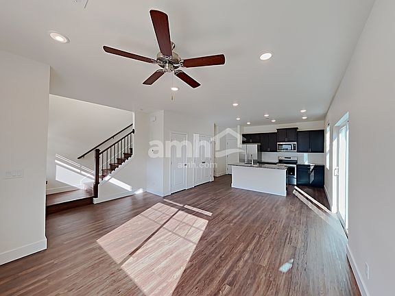 5th image of 33091 Eagle Peak Ln