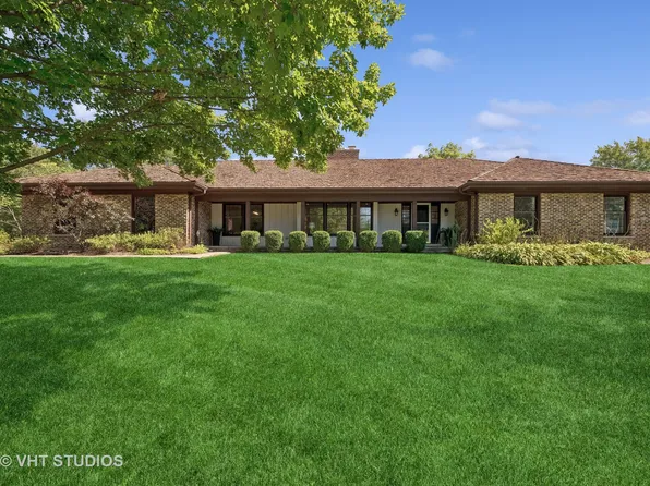 3616 Crestview Dr, Long Grove, IL 60047