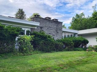 1711 1/2 Sherman Dr, Utica, NY 13501