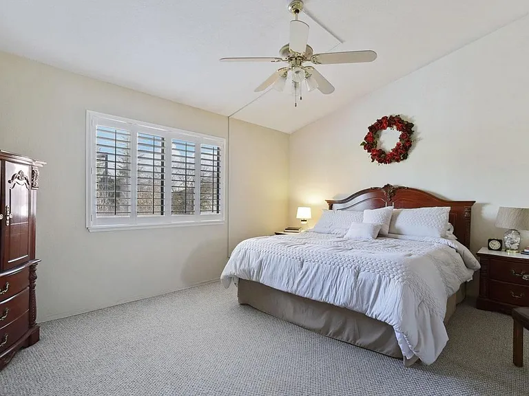 5205 Verdi Way — Photo 27