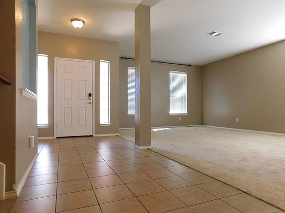 3rd image of 2538 Red Fern Dr