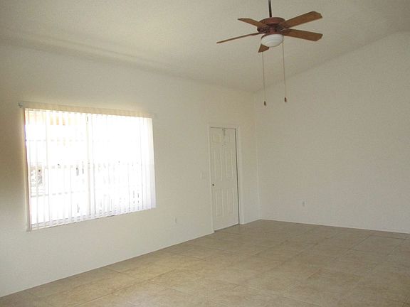 3rd image of 2677 Rock Creek Dr