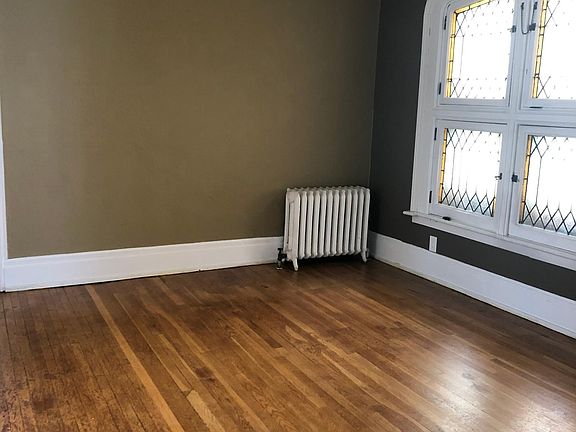 2nd image of 340 Linwood Ave #2