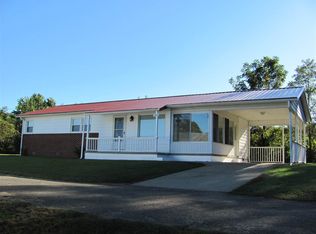 123 Opal Rd, Lesage, WV 25537