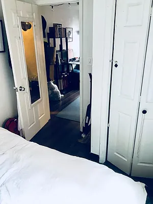 Rented by City Connections Realty | media 7