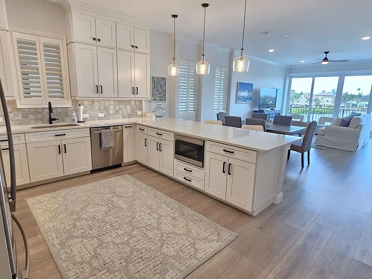 503 N Tamiami Trl #301 — Photo 6
