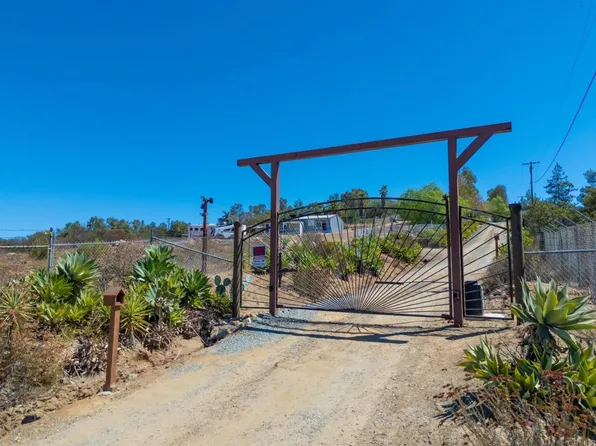 20801 N Burma Rd, Ramona, CA 92065