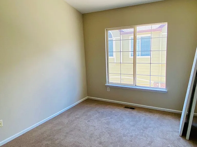 2855 Rock Creek Cir #259 — Photo 27