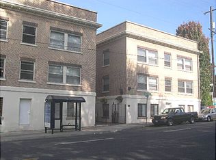 1831 SE Hawthorne Blvd APT 303, Portland, OR 97214