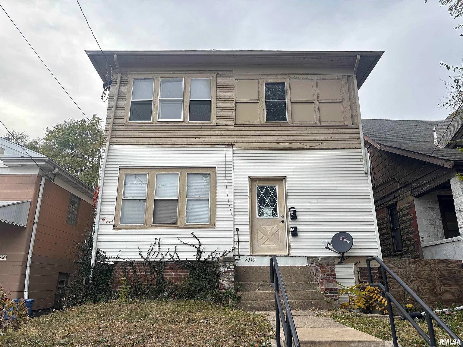 2315 N Sheridan Rd photo 1