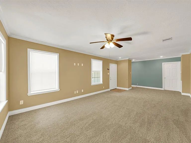 10210 Moers Rd — Photo 5