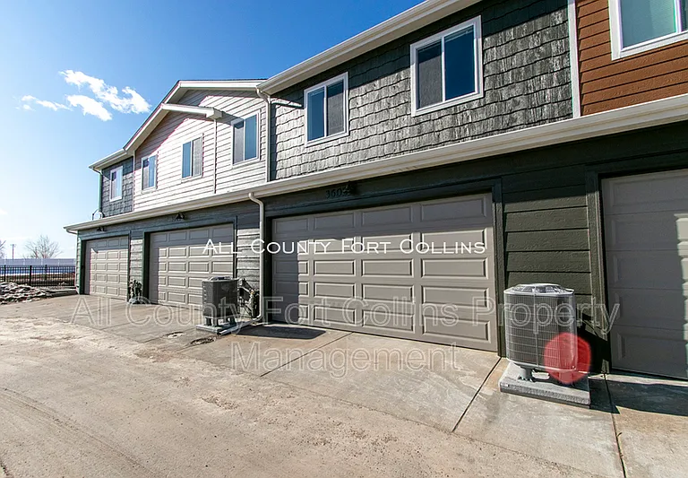 3602 Ronald Reagan Ave — Photo 17