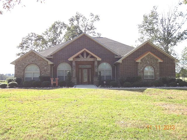 1st image of 600 Sunset Dr