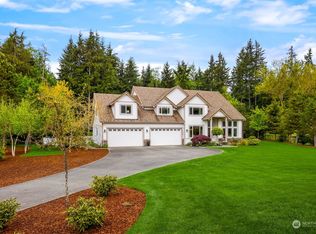 748 NE Mount Mystery Loop, Poulsbo, WA 98370