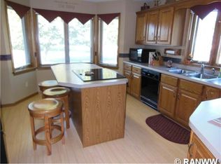 3711 Southwind Dr, Eau Claire, WI 54701