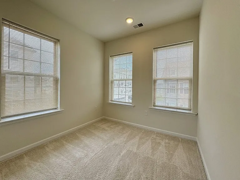 2 Gala Ct — Photo 17