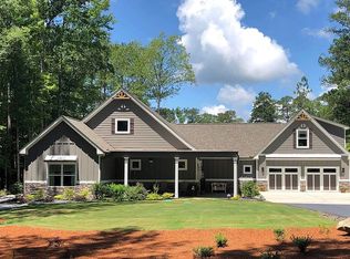 125 Willow Creek Dr, Newnan, GA 30263