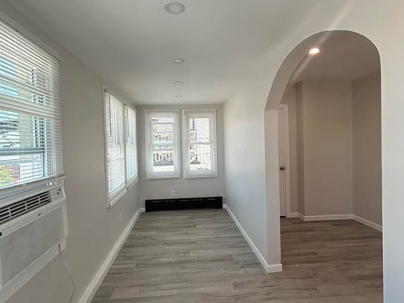 4th image of 315 Beach 90th St APT 2