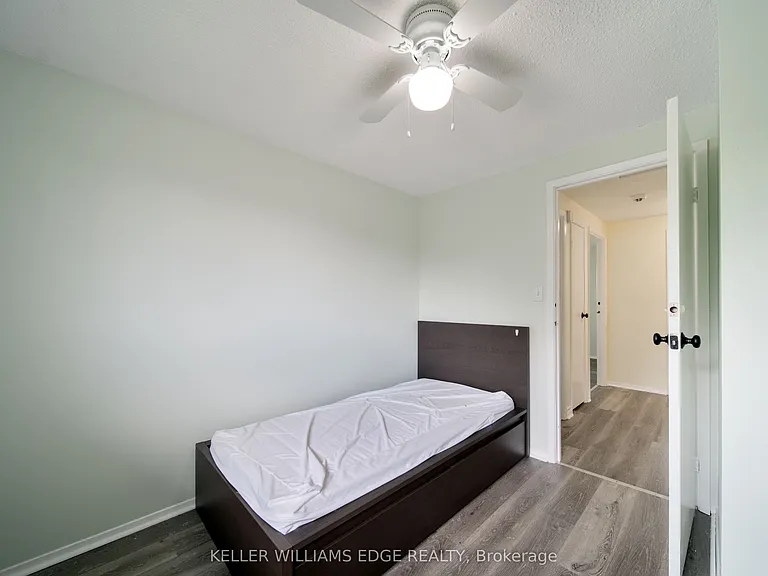 124 Romy Cres — Photo 18