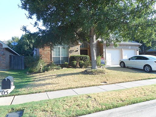3rd image of 1705 Bradford Ct
