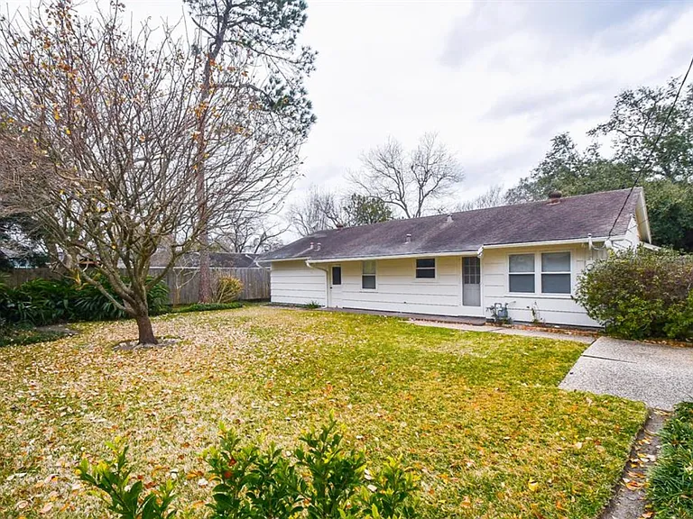 5437 Schumacher Ln — Photo 21
