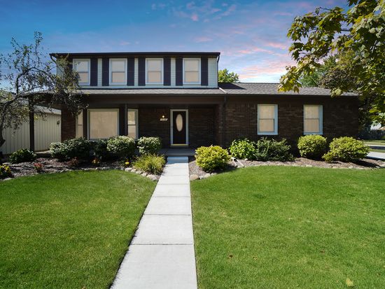 1845 Manton Blvd, Canton, MI 48187