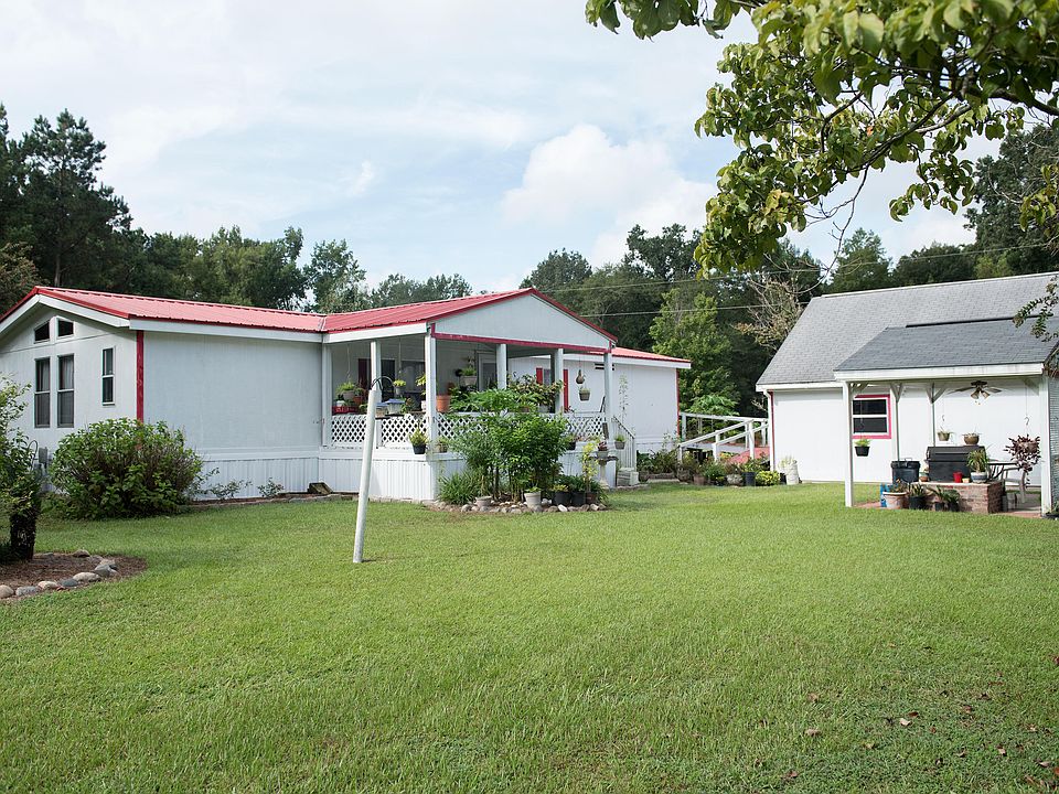 1st image of 385 Lindaville Ln