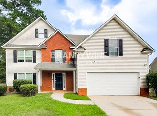 1028 Levista Dr, Locust Grove, GA 30248