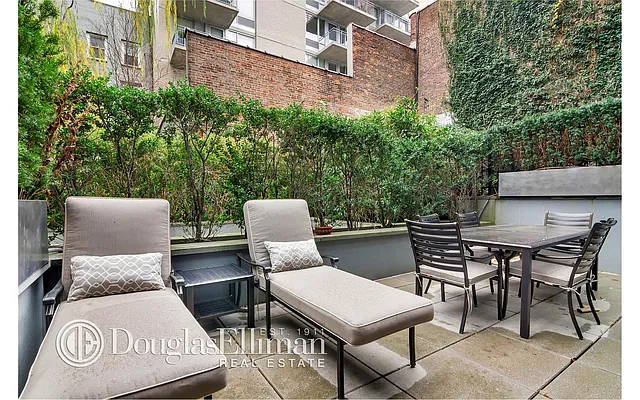Sold by Douglas Elliman | media 14