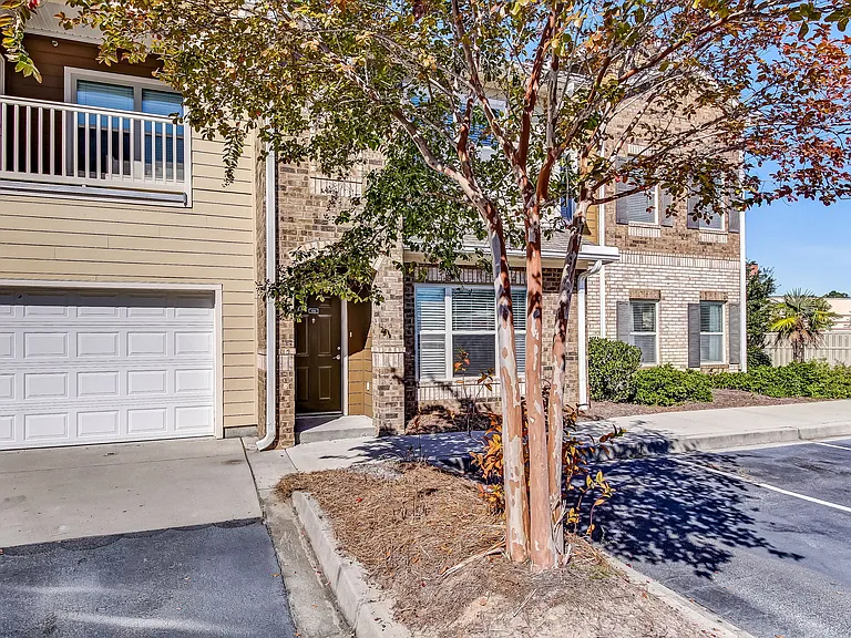 Valdosta - 3 Bed / 2 Bath - 1,455 Sq.Ft.