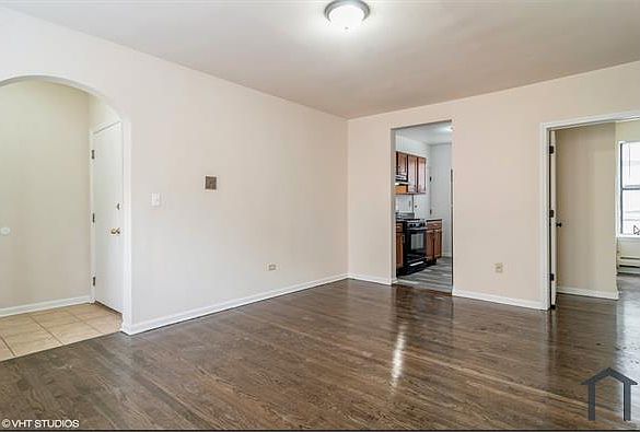 1st image of 3221 W Diversey Ave #Af109