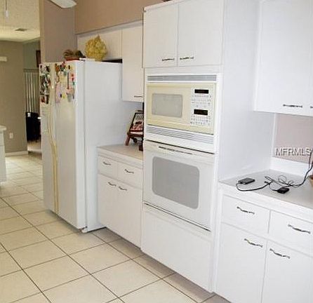 3rd image of 5094 Shorewood Dr