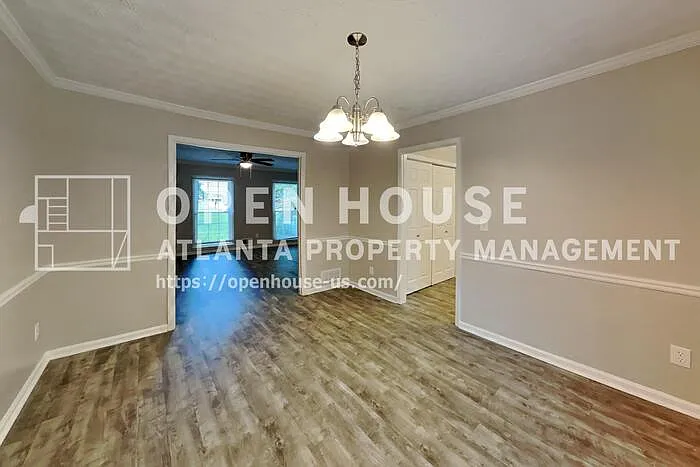 1308 Chesapeake Dr SW — Photo 9